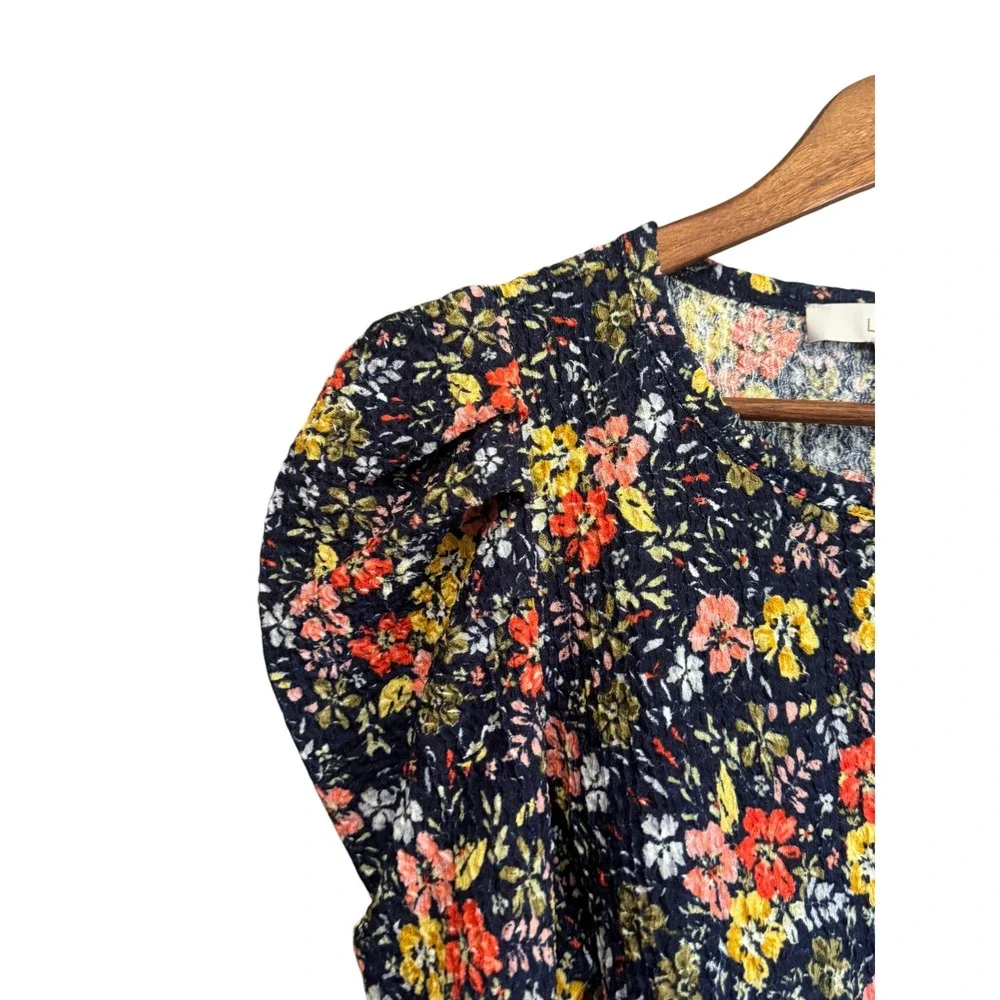 LOFT Top Women MP Navy Blue Floral Excellent Puff Sleeve Petite Blouse